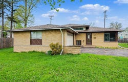 12217 Wheaton Drive, Sterling Heights, MI 48313