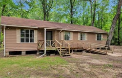 140 Laura Lane, Pollok, TX 75969