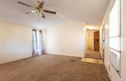 11676 N 1880 Road, Sayre, OK 73662