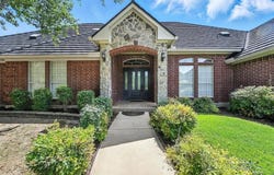 146 River Run Drive, Azle, TX 76020