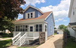 515 Shelley Dr, Racine, WI 53405