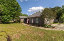 36 Pleasant Hill, Sumrall, MS 39482