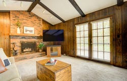 809 S Charles Avenue, Naperville, IL 60540