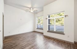 782 Riverfront Parkway, Chattanooga, TN 37402