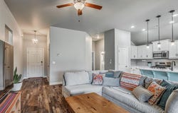 11117 SW 34th Terrace, Yukon, OK 73099