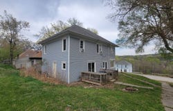 1020 5th Street, Peru, NE 68421