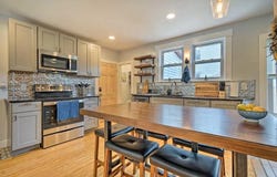 37 Dover Street, Keene, NH 03431
