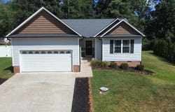 149 Topaz Ln, Gaffney, SC 29341