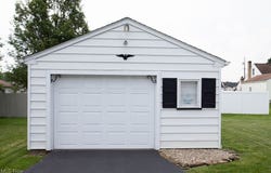 200 Helena Drive, Struthers, OH 44471