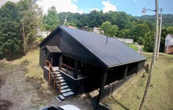 9968 hwy 805, Jenkins, KY 41537