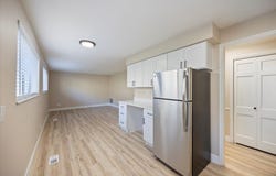 2220 E MURRAY HOLLADAY Rd, Holladay, UT 84117