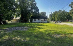 1200 E Bristol Street, Elkhart, IN 46514