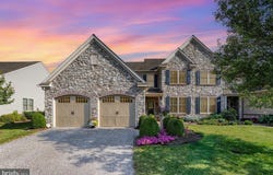 7575 FORNEY WAY, HARRISBURG, PA 17112