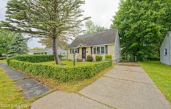 12 Madison Avenue, Troy, NY 12180