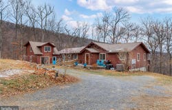 1400 CORE Road, ROMNEY, WV 26757