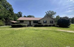 2651 Jay Road, Brewton, AL 36426