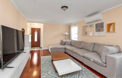 7643 265th Street, New Hyde Park, NY 11040
