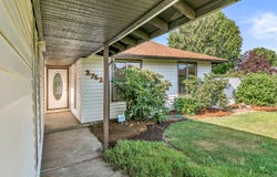 2762 E McAndrews Road, Medford, OR 97504