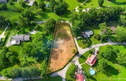 Lilac Drive, LaFollette, TN 37766