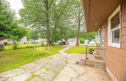 29 Crystal St, Lowell, MA 01852