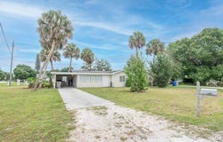 2880 1st Road, Vero Beach, FL 32968