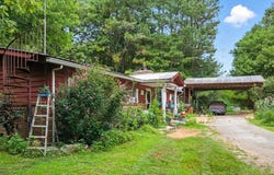 5706 Tails Creek Road, Ellijay, GA 30540