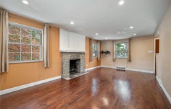 4706 E Willock Rd, Whitehall, PA 15227