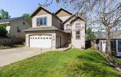 407 Herzog Blvd, Yreka, CA 96097