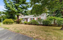 25 Mountain Rd, Waltham, MA 02451