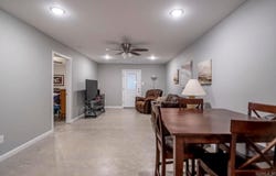 916-934 Dismukes Avenue, Lonoke, AR 72086