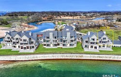2 Old Town Highway, East Haven, CT 06512