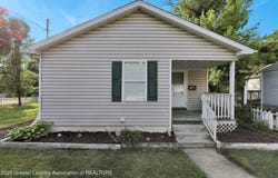 1015 Lake Lansing Road, Lansing, MI 48906