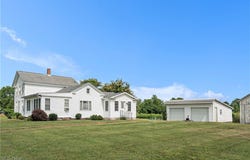 6925 New London Road, Ashtabula, OH 44004