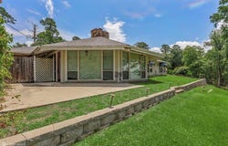 10865 Ferry Lake Road, Oil City, LA 71061