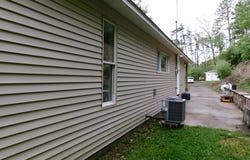 4110 big elk road, Inez, KY 41224