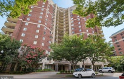 901 N MONROE STREET, ARLINGTON, VA 22201