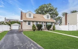 5 Plover Lane, Hicksville, NY 11801