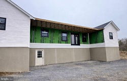 51 HOLLY ESTATES Drive, GARDNERS, PA 17324