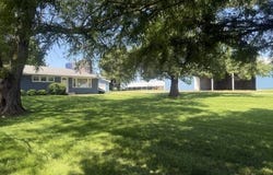 90 120th Street, Roseville, IL 61473