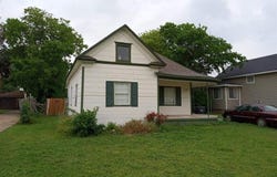 1207 SW B Ave, Lawton, OK 73501