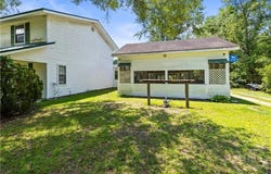 675 Foxwood Circle, Jesup, GA 31545