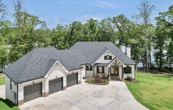 123 River Point, Jackson, GA 30233