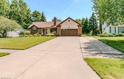 9258 Cherrystone Drive, Mentor, OH 44060