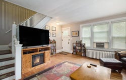 1019/1021 N Michigan Avenue, Howell, MI 48843