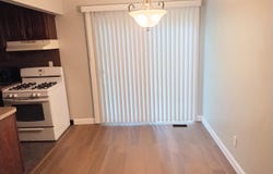 45547 Kensington St, Utica, MI 48317