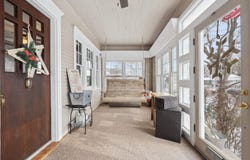 800 E Main St, Manchester, IA 52057