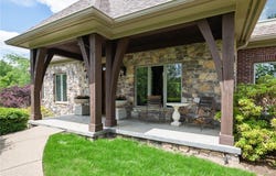 29 Virginia Ln, Cecil, PA 15317