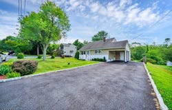6 Elm Pl, Randolph Twp., NJ 07869-2917