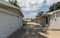 2306 9th Street, Silvis, IL 61282