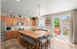 5352 SW Sequoia Dr, Tualatin, OR 97062